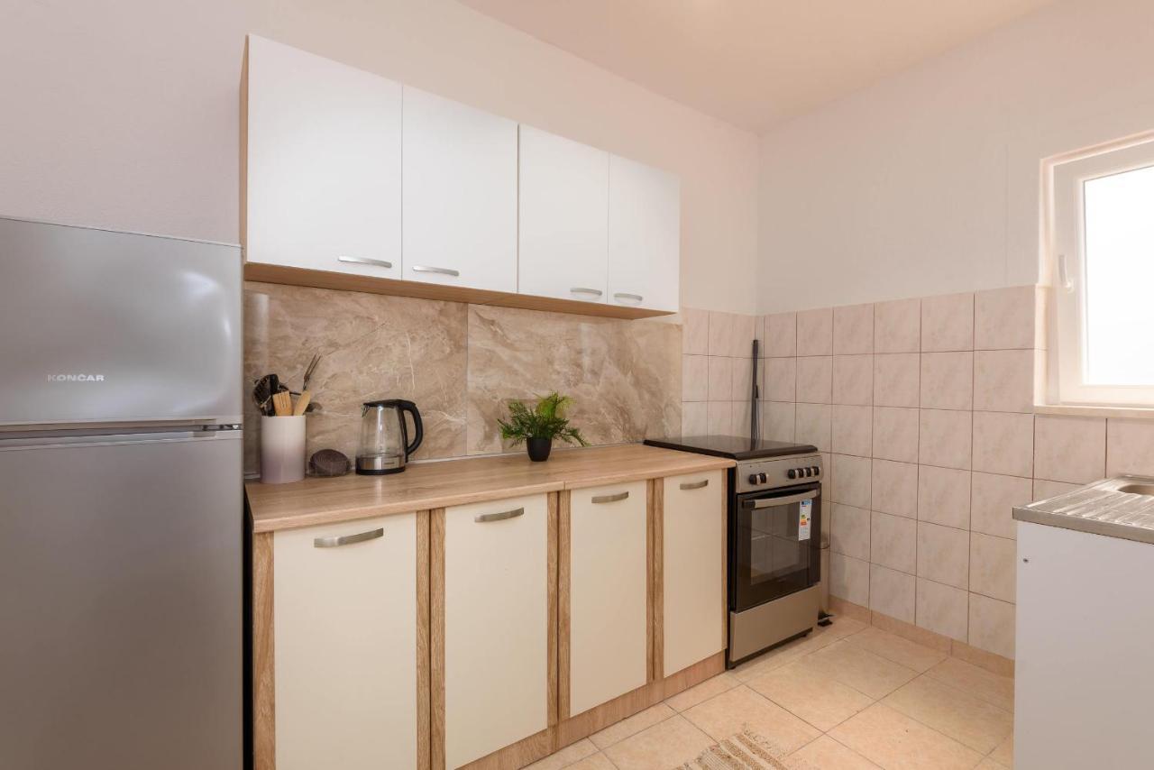 Apartament Apartman Stela Rogotin Zewnętrze zdjęcie